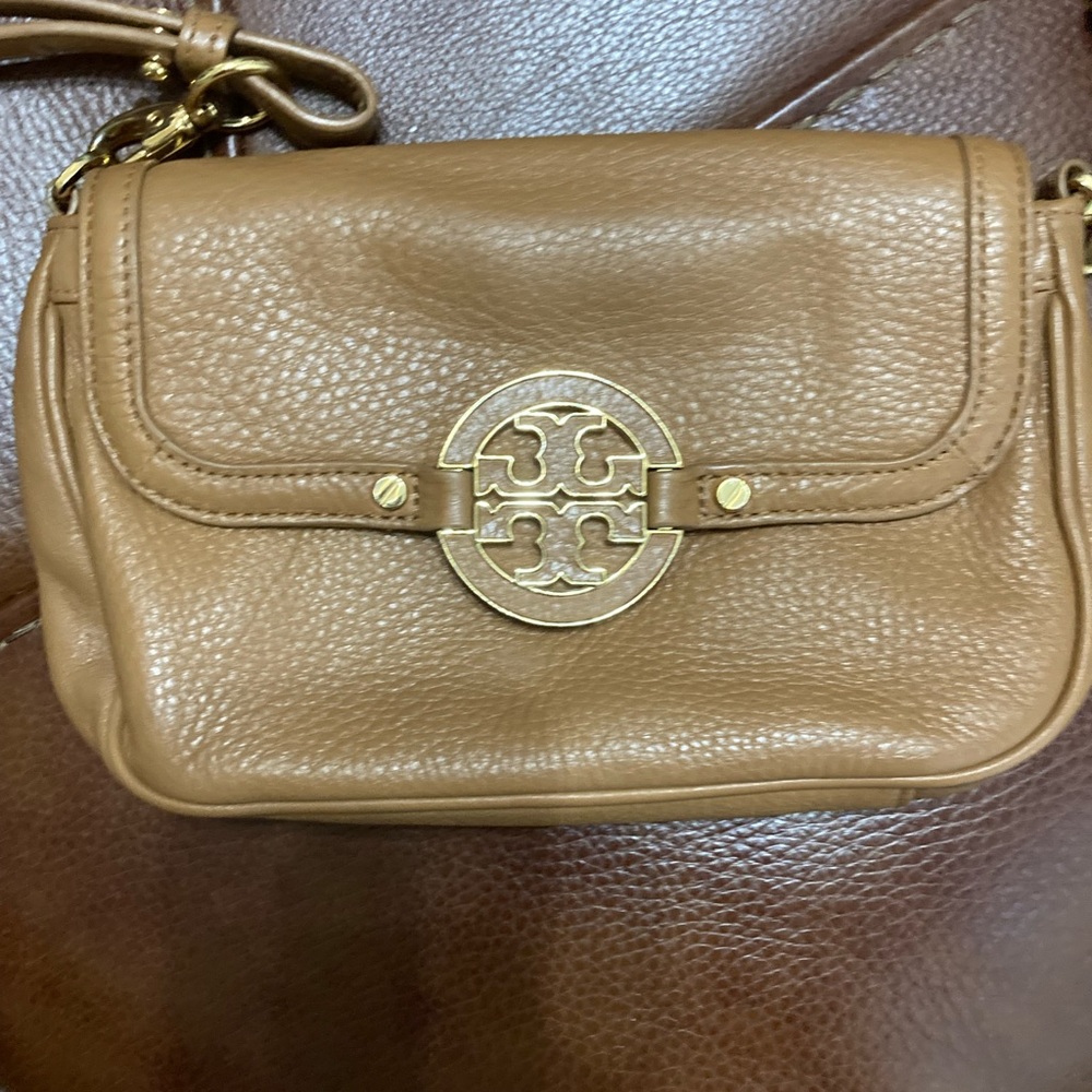Tory Burch Amanda Crossbody bag